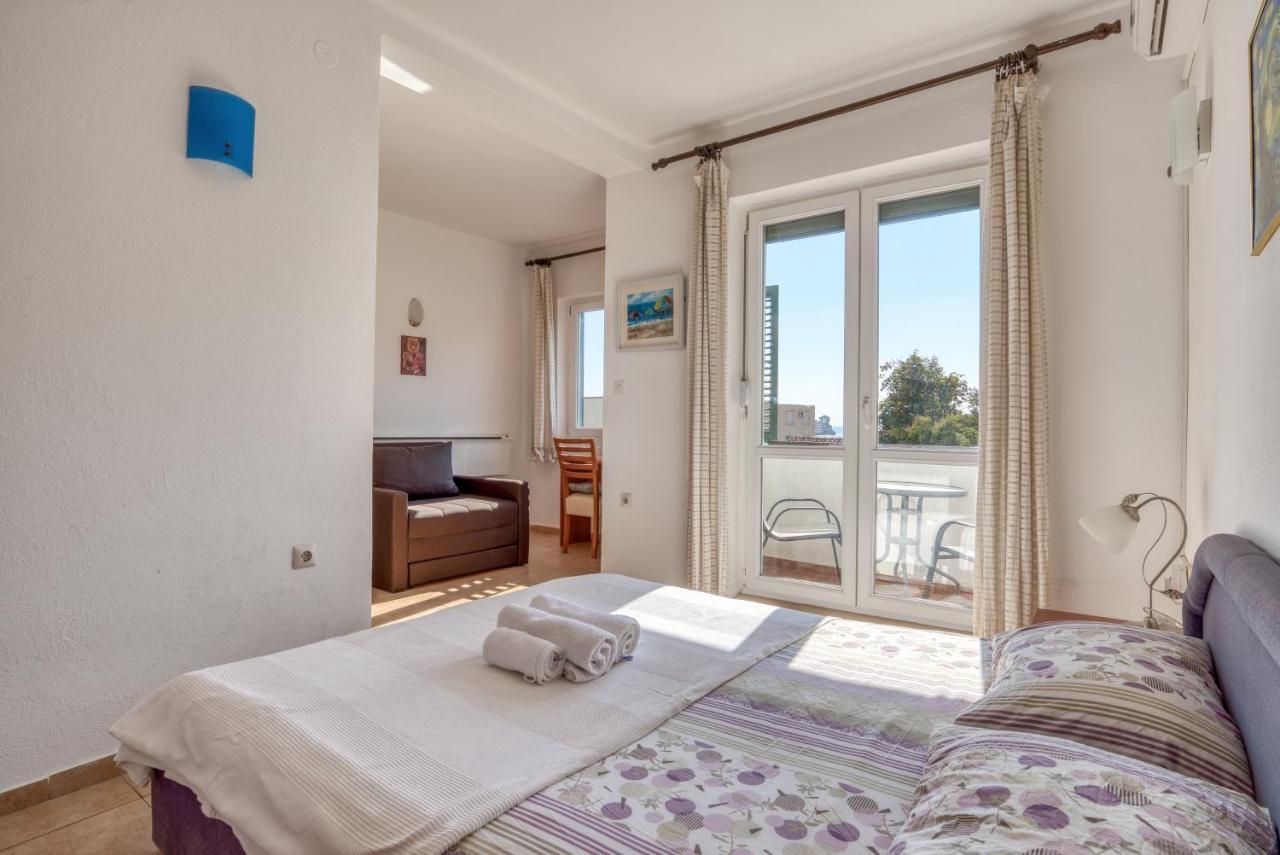 Apartmani Olga Петровац Экстерьер фото